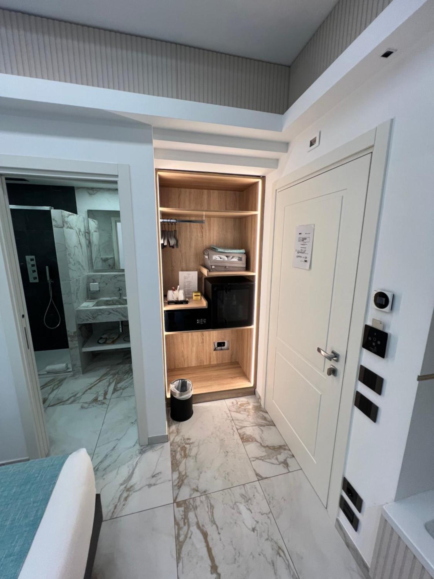 Maison Tritone Rome Luaran gambar