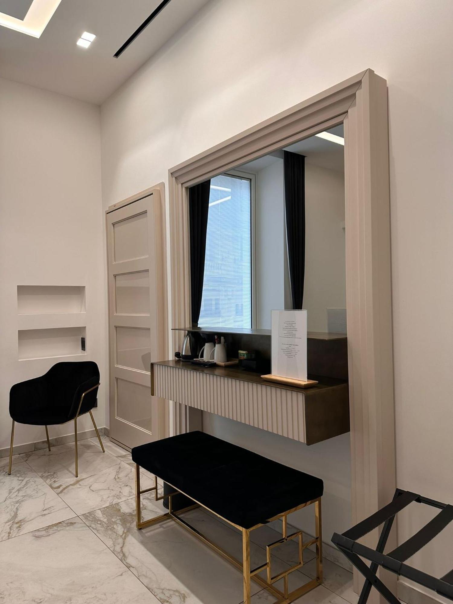 Maison Tritone Rome Luaran gambar